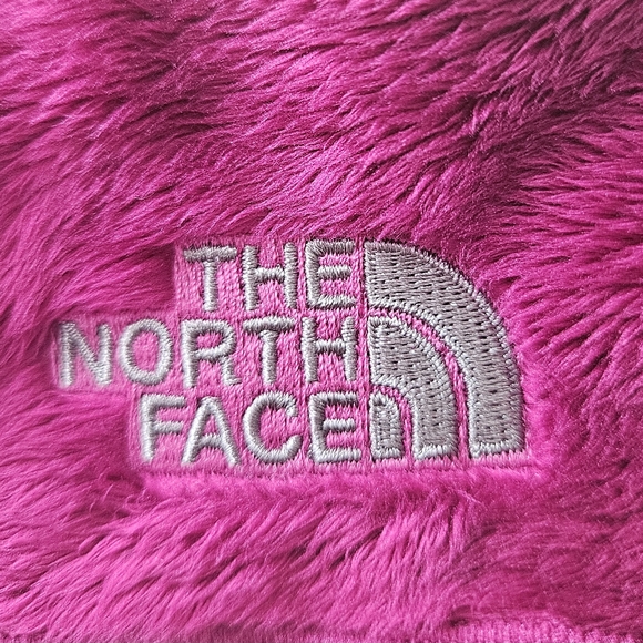 The North Face Fleece Dark Pink Scarf - Picture 4 of 6